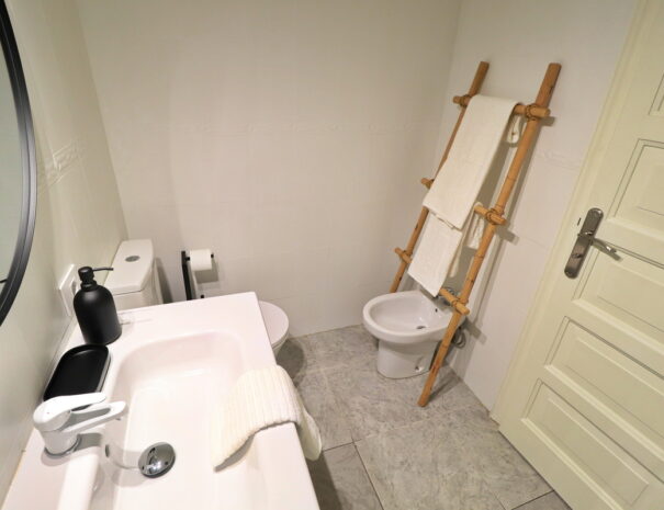 BathroomA2